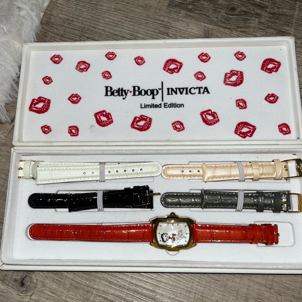 Invicta Betty Boop Limited Edition Red and White Interchangeable Strap Watch Set
